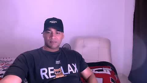 En moreno online show from 11-29-25, 11:41