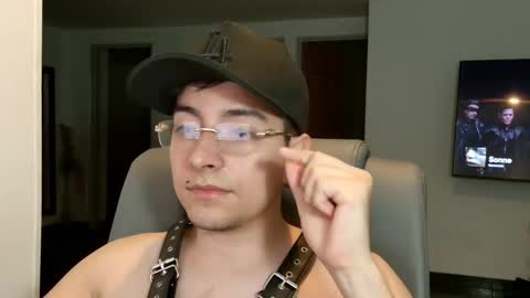 Jhoan Saenz online show from 09-15-25, 04:12