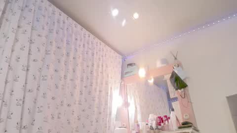 Snapshot of jhoanatrans22 chatting on 02-05-25, 05:30 jhoanatrans22 online show from 02-05-25, 05:30