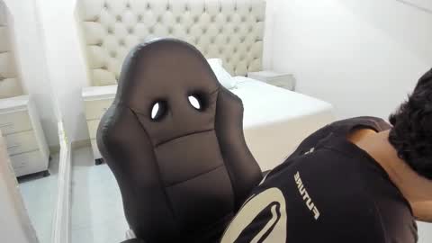 jhoanleandro online show from 11-02-25, 04:59