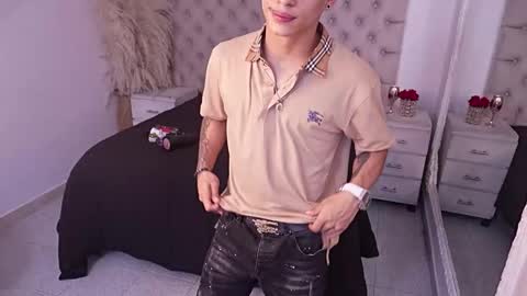 jhoanleandro online show from 03-12-26, 04:18