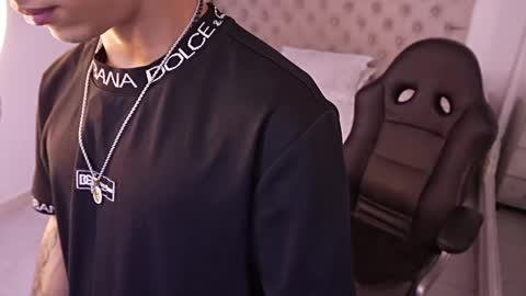 jhoanleandro online show from 03-22-26, 05:44