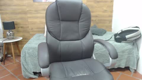 Jhoel online show from 01-17-25, 06:44