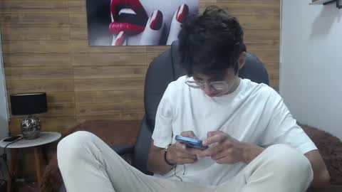 Jhoel online show from 03-05-25, 01:06