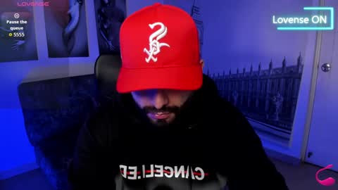 John Bear.... online show from 10-04-25, 11:19