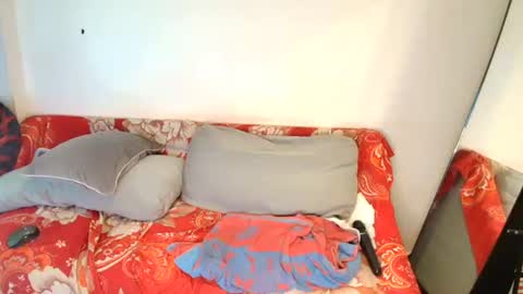 Snapshot of jhon_gade chatting on 11-02-25, 05:43 jhon_gade online show from 11-02-25, 05:43