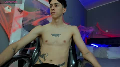 Jhon online show from 10-10-25, 03:22