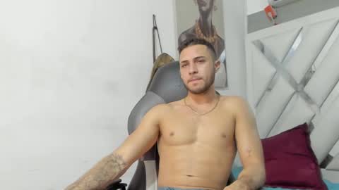 Snapshot of jhonny_flames7 chatting on 01-23-25, 07:11 jhonny online show from 01-23-25, 07:11