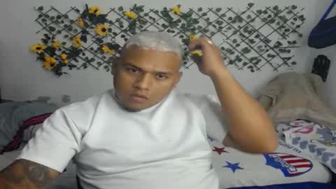 jhonny_marin online show from 10-26-25, 03:12