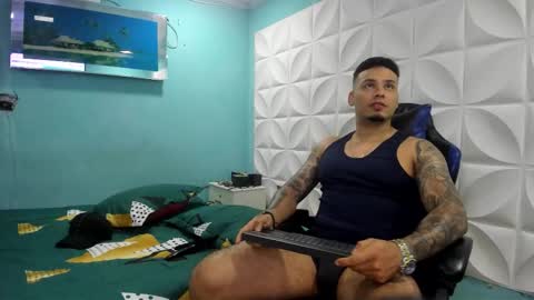 Snapshot of jhonsontatto chatting on 09-09-25, 07:02 jhonsontatto online show from 09-09-25, 07:02