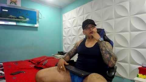 Snapshot of jhonsontatto chatting on 09-26-25, 08:24 jhonsontatto online show from 09-26-25, 08:24