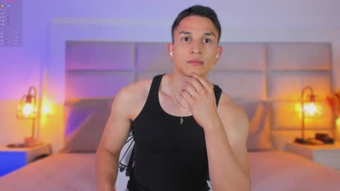 Snapshot of jhosua_hunt chatting on 10-31-25, 02:34 Jhosua Hunt online show from 10-31-25, 02:34