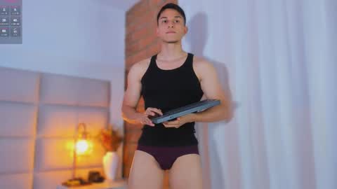 Jhosua Hunt online show from 12-23-25, 03:15