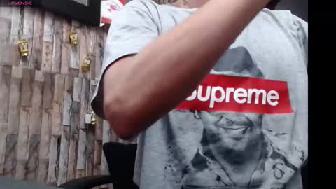 jhosuamoore2 online show from 12-15-25, 10:25