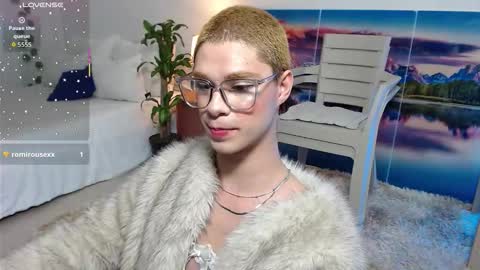 Snapshot of jhuan_cute chatting on 10-01-25, 10:32 Jhuan Nhez online show from 10-01-25, 10:32