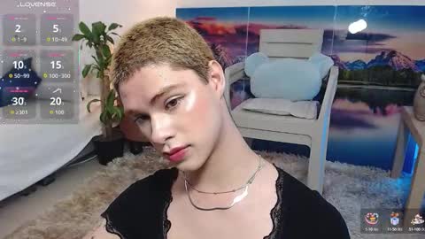 Snapshot of jhuan_cute chatting on 10-09-25, 09:24 Jhuan Nhez online show from 10-09-25, 09:24