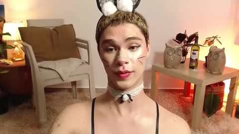 Snapshot of jhuan_cute chatting on 10-31-25, 05:52 Jhuan Nhez online show from 10-31-25, 05:52