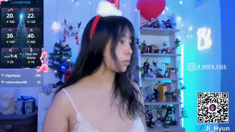 Snapshot of ji_hyun chatting on 12-10-24, 02:16 Ji online show from 12-10-24, 02:16