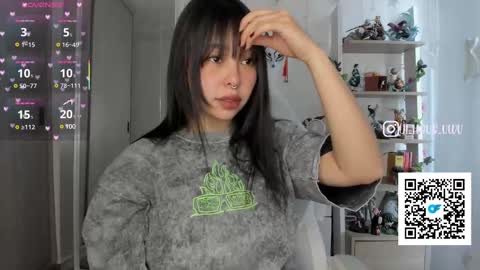 Snapshot of ji_hyun chatting on 02-20-25, 06:46 Ji online show from 02-20-25, 06:46