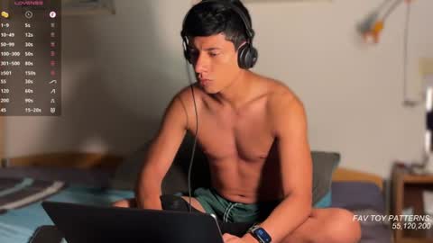 Snapshot of jim_dancer chatting on 07-14-26, 10:37 jim_dancer online show from 07-14-26, 10:37