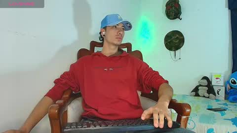 Snapshot of jimm66_ chatting on 10-07-25, 03:25 Jimm  Independent Model  online show from 10-07-25, 03:25