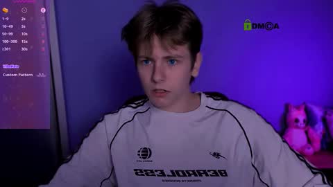 your dream  online show from 10-17-25, 02:08