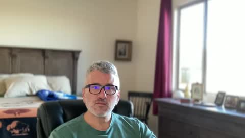 Snapshot of jimmyaaron chatting on 01-17-25, 04:47 Dad of Three online show from 01-17-25, 04:47