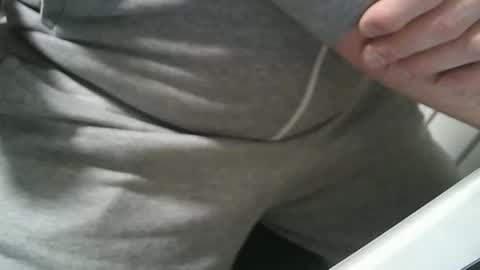 Snapshot of jimmychongax chatting on 02-16-25, 08:22 Jimmychongax online show from 02-16-25, 08:22