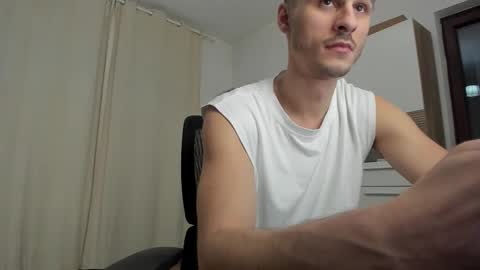 Snapshot of jimmys_style chatting on 09-26-25, 07:07 AlphaJimmy online show from 09-26-25, 07:07