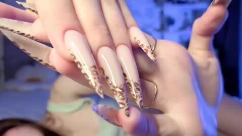 Jinny online show from 12-02-25, 08:37