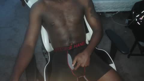 Jinxbear1 online show from 02-12-25, 06:40