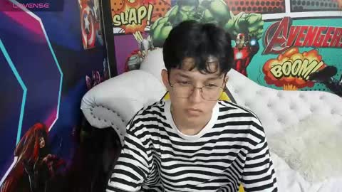 Snapshot of jisus_cat chatting on 01-19-25, 01:10 Jisus online show from 01-19-25, 01:10