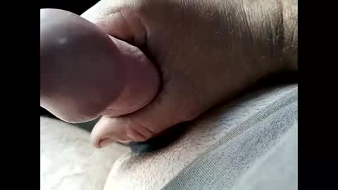 jjbanks57219 online show from 12-19-25, 02:51