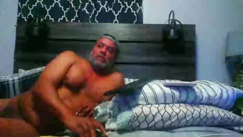 Snapshot of jjking973 chatting on 12-15-25, 11:42 jjking973 online show from 12-15-25, 11:42