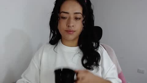 Julieta online show from 01-31-25, 08:32