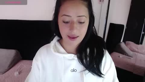 Julieta online show from 10-23-25, 09:24