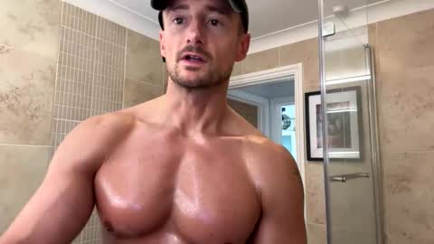Snapshot of jkeeley792 chatting on 10-12-25, 09:52 JK online show from 10-12-25, 09:52
