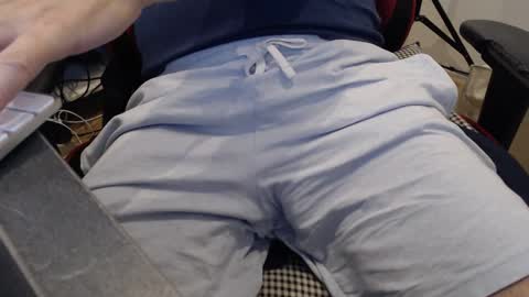 jlouis759 online show from 10-27-25, 11:47