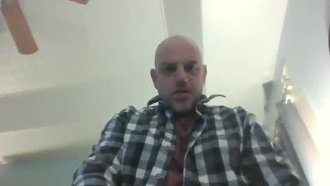 Snapshot of jlovindemsm chatting on 02-05-25, 12:06 Jimmy online show from 02-05-25, 12:06