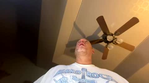 Snapshot of jlovindemsm chatting on 11-05-25, 09:31 Jimmy online show from 11-05-25, 09:31