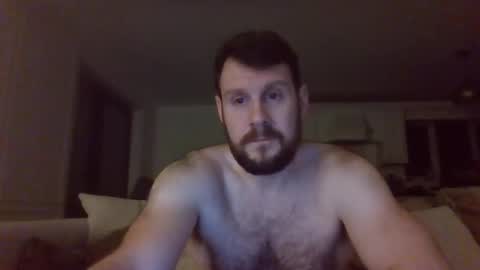 Snapshot of jmakk99 chatting on 12-14-25, 10:36 jmakk99 online show from 12-14-25, 10:36