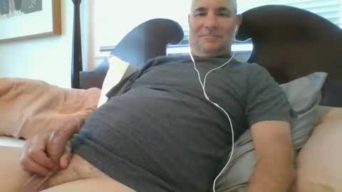 jmichael50 online show from 10-25-25, 06:35