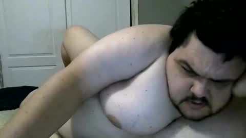 Snapshot of jmizz2015 chatting on 01-07-26, 11:40 Jeremey online show from 01-07-26, 11:40