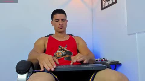 Snapshot of jmortton chatting on 10-04-25, 11:52 IGJmortton online show from 10-04-25, 11:52