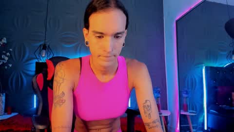 Joa Isaza     online show from 01-17-25, 07:08