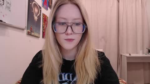 joan_kiss online show from 03-30-26, 05:58