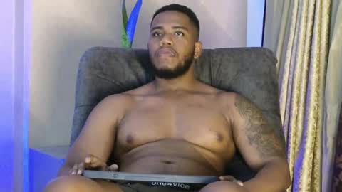 Snapshot of joan_saenz chatting on 09-17-25, 03:30 JOAN SAENZ online show from 09-17-25, 03:30