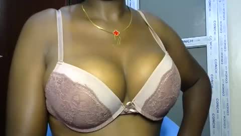 Snapshot of joankein_255 chatting on 09-30-25, 06:07 varl online show from 09-30-25, 06:07