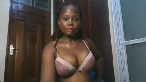Snapshot of joankein_255 chatting on 10-11-25, 05:55 varl online show from 10-11-25, 05:55