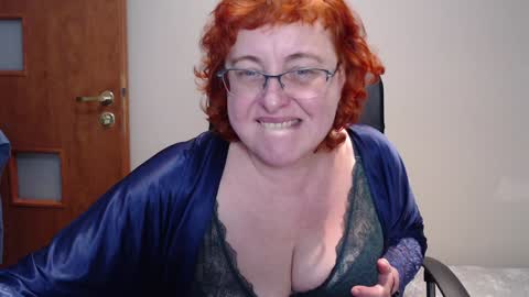 Joanna and Greg online show from 12-23-24, 01:13